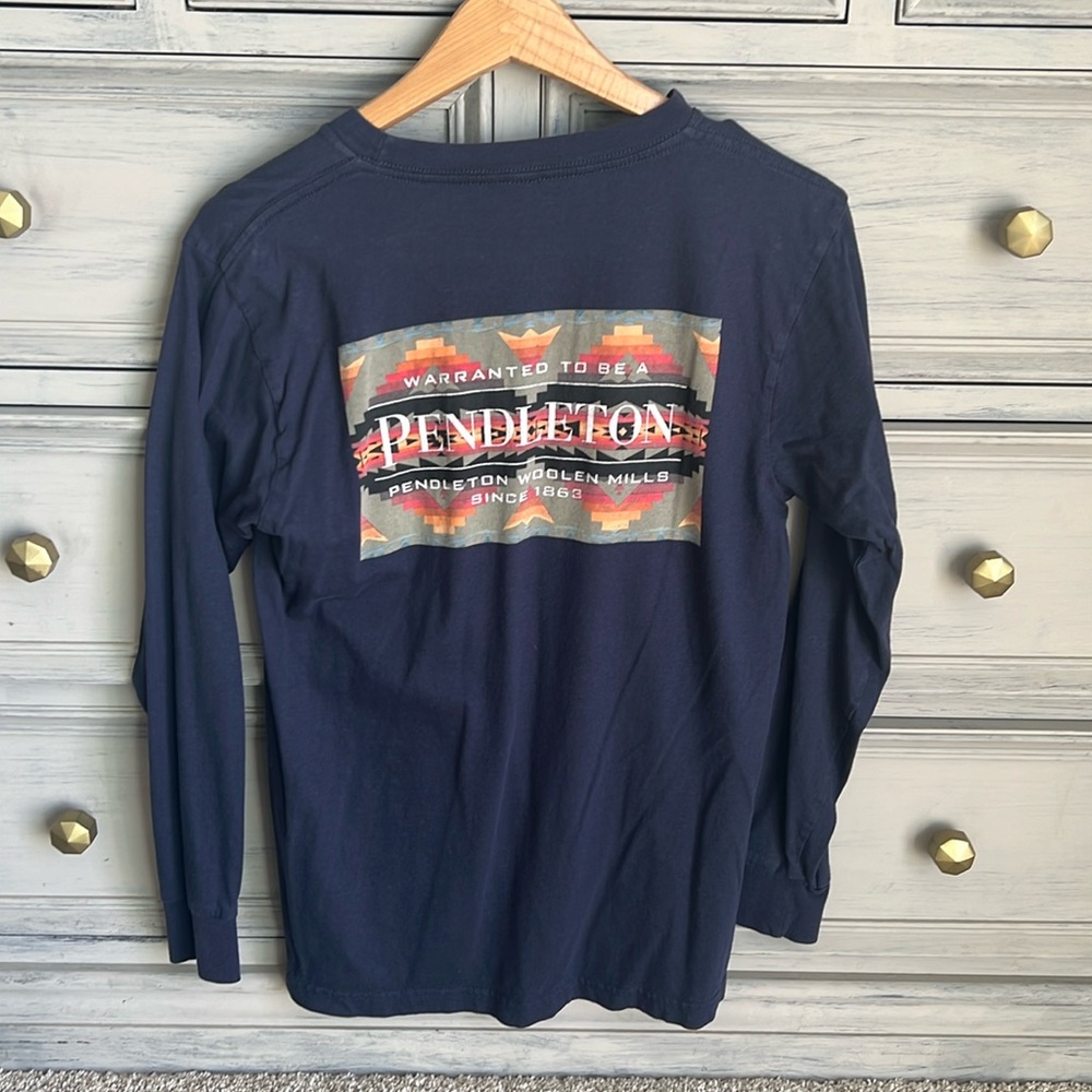 Men’s small Pendleton long sleeve navy tshirt